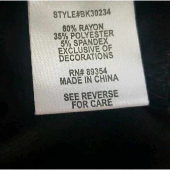 NWT BADGLEY MISCHKA BLACK BLOUSE FLOWER STONES DETAILS RUFFLE ACCENT TOP SMALL - Picture 9 of 9